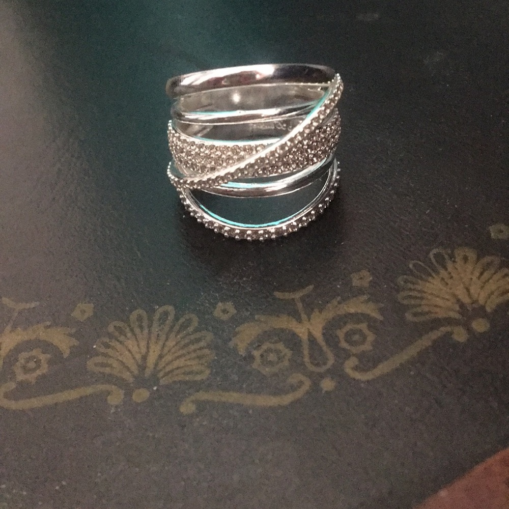 Pave Orbital Ring